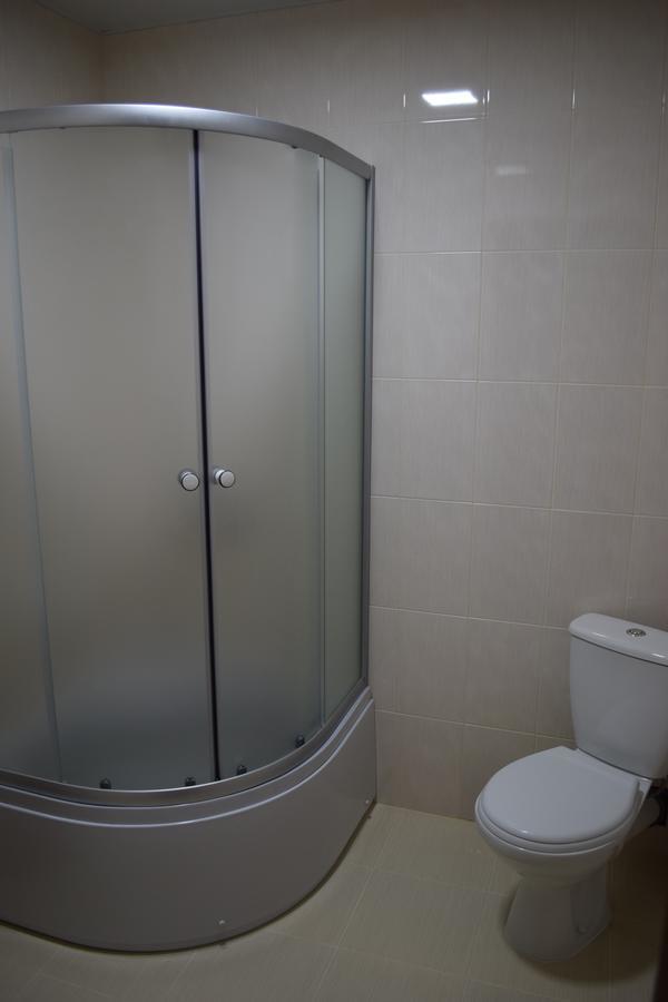 Отель Veles 2*