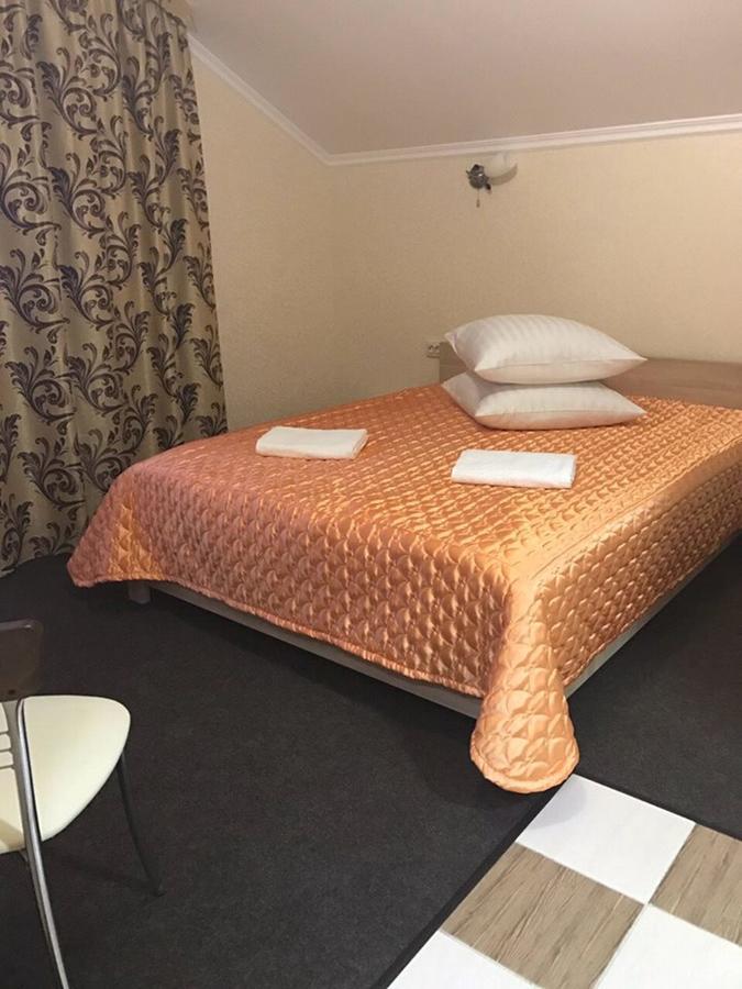 Hotel Veles 2*